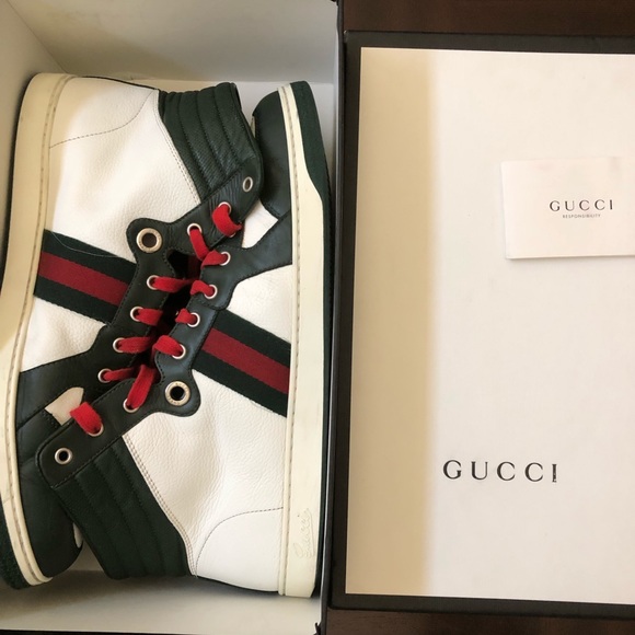 gucci 221825